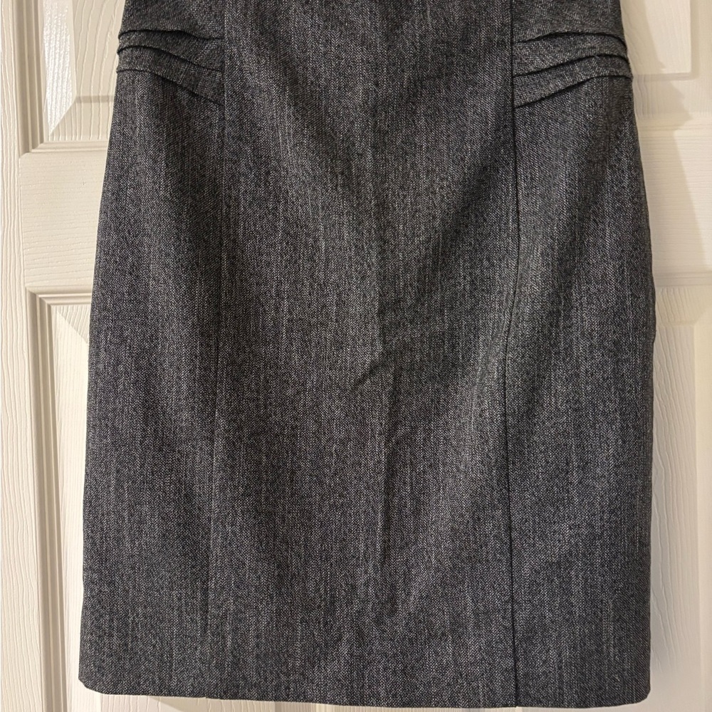 Express Gray Ruched Pencil Skirt Knee-Length Size 4